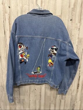 1996 Vintage Looney Tunes Embroidered Blue Denim Jacket